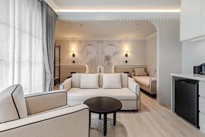 Junior Suite — Chateau Du Village Patong